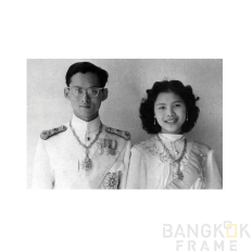 ในหลวงรัชกาลที่9-พระราชินีสิริกิติ์-ภาพคู่ ในหลวงรัชกาลที่9-พระราชินีสิริกิติ์-ภาพคู่