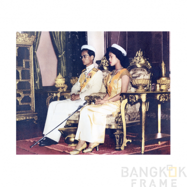 ในหลวงรัชกาลที่9-พระราชินีสิริกิติ์-ภาพคู่