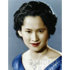 สมเด็จพระเจ้าพี่นางเธอฯ